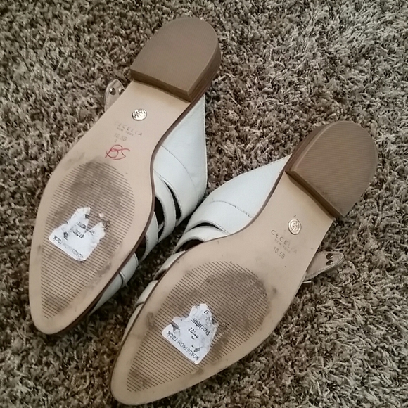 Cecelia New York Willard Buckle Flat Mule Sz 10.5 - Picture 4 of 6
